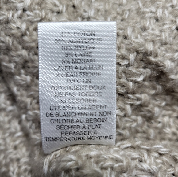 Lord & Taylor Women's Sweater Size L Pull Over Beige Boxy - Picture 6 of 7